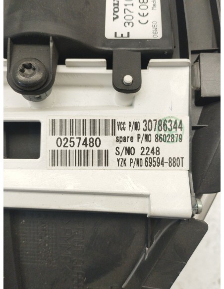 Recambio de cuadro instrumentos para volvo c30 1.6 d drive kinetic referencia OEM IAM 30710071  