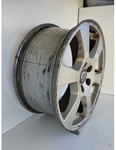 Recambio de llanta para volvo xc60 momentum drive referencia OEM IAM 30671480  