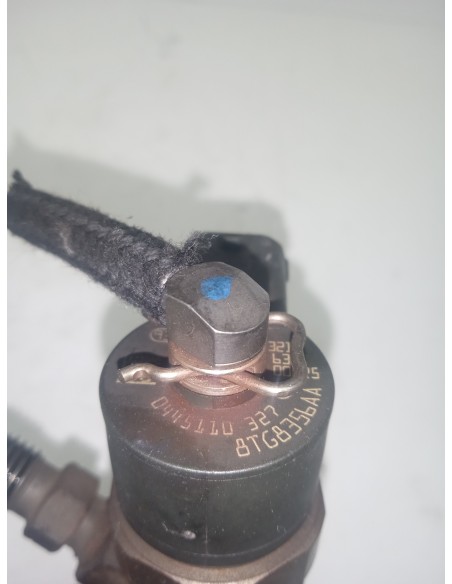 Recambio de inyector para opel insignia berlina cosmo referencia OEM IAM 0445110327  