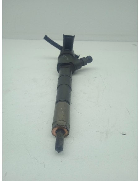Recambio de inyector para opel insignia berlina cosmo referencia OEM IAM 0445110327  