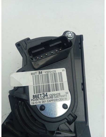 Recambio de potenciometro pedal para peugeot 308 gt pack referencia OEM IAM 9674829180  