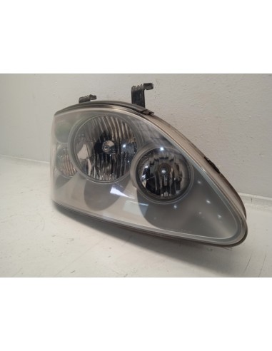 Recambio de faro derecho para ssangyong rodius xdi premium referencia OEM IAM 8310221305  