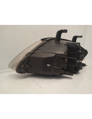 Recambio de faro derecho para ssangyong rodius xdi premium referencia OEM IAM 8310221305  