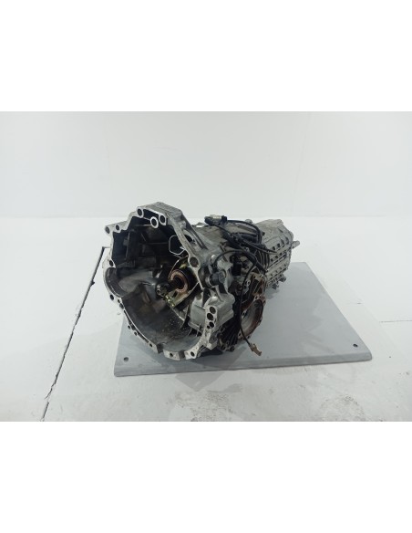 Recambio de caja cambios para audi a4 berlina (b5) 2.4 referencia OEM IAM DVW  