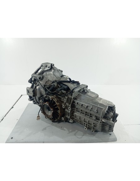 Recambio de caja cambios para audi a4 berlina (b5) 2.4 referencia OEM IAM DVW  