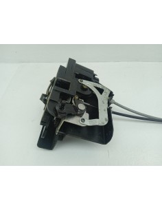 Recambio de cerradura puerta trasera izquierda para ssangyong rodius xdi premium referencia OEM IAM    2