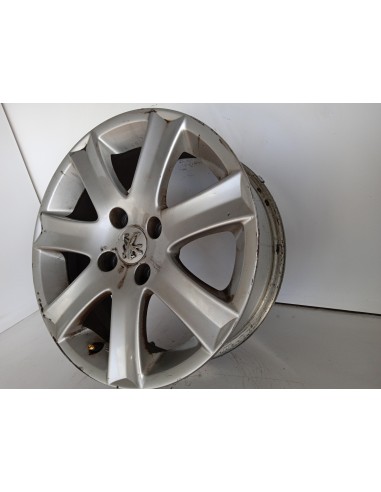 Recambio de llanta para peugeot 207 xs pack referencia OEM IAM 04322X  