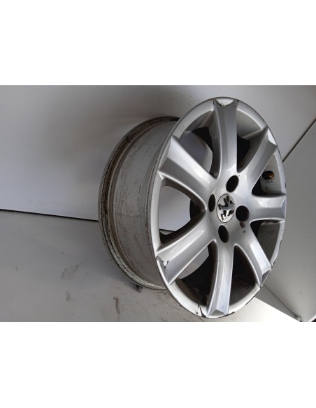 Recambio de llanta para peugeot 207 xs pack referencia OEM IAM 04322X  