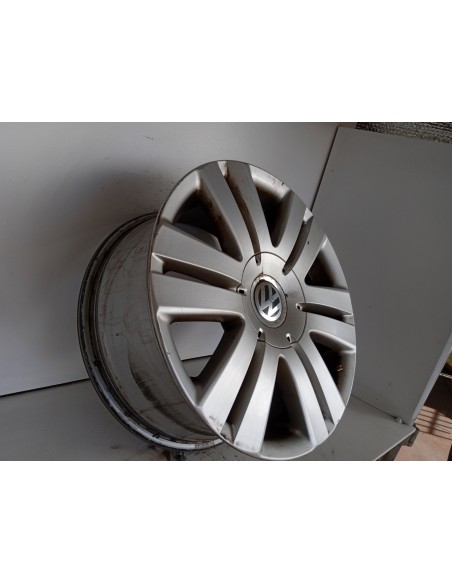 Recambio de llanta para volkswagen passat berlina (3c2) 2.0 tdi referencia OEM IAM 3C0601025B  