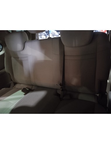 Recambio de asientos tercera fila para ssangyong rodius xdi premium referencia OEM IAM   