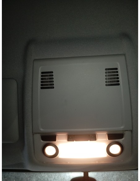 Recambio de luz interior para bmw serie 1 coupe (e82) 120d referencia OEM IAM 913747901  