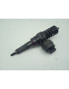 Recambio de inyector para volkswagen golf iv berlina (1j1) conceptline referencia OEM IAM 038130073J  