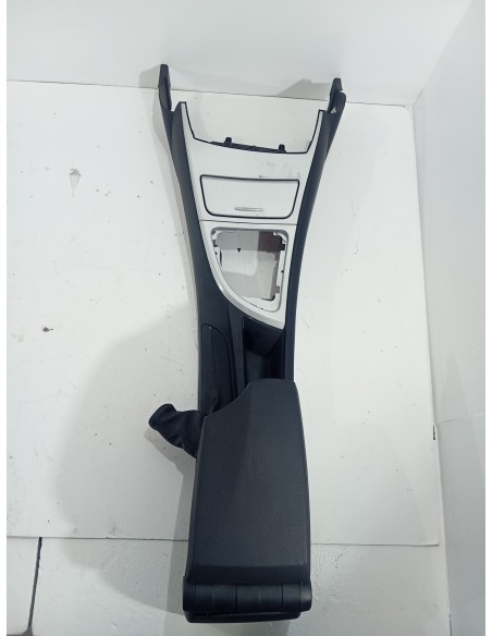 Recambio de apoyabrazos central para bmw serie 1 coupe (e82) 120d referencia OEM IAM 51169110405  