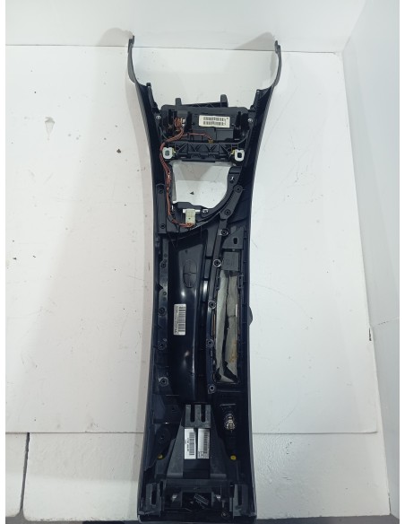Recambio de apoyabrazos central para bmw serie 1 coupe (e82) 120d referencia OEM IAM 51169110405  