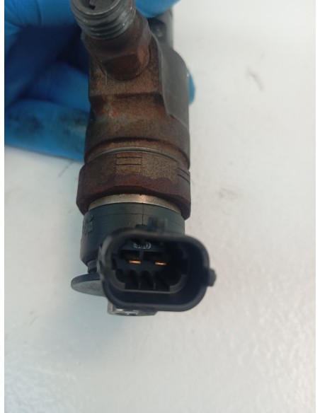 Recambio de inyector para citroën c3 1.4 hdi 16v sx referencia OEM IAM 0445110252  