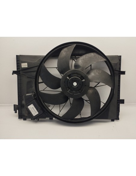 Recambio de electroventilador para mercedes-benz clase c (w203) berlina 180 (203.035) referencia OEM IAM A2035000193  