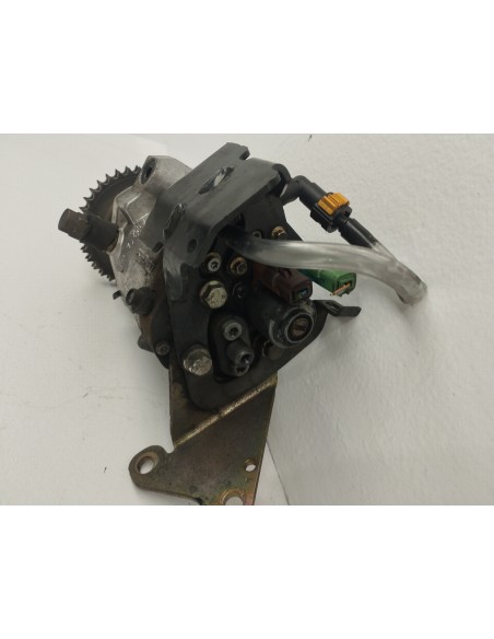 Recambio de bomba inyeccion para ford mondeo berlina (ge) trend referencia OEM IAM 2S7Q9B395AF  