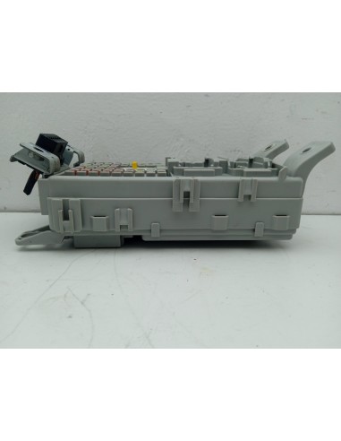 Recambio de caja reles / fusibles para hyundai i20 fresh referencia OEM IAM 91950C8560  