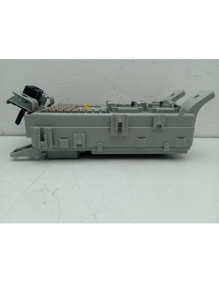 Recambio de caja reles / fusibles para hyundai i20 fresh referencia OEM IAM 91950C8560  