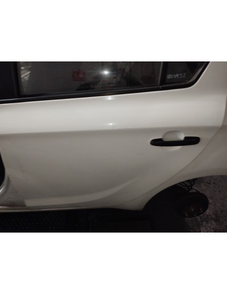 Recambio de puerta trasera izquierda para hyundai i20 classic referencia OEM IAM 770034P000  