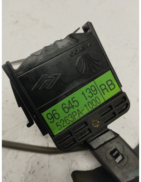 Recambio de mando limpia para chevrolet epica lt referencia OEM IAM 96645139  