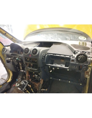 Recambio de salpicadero para peugeot 1007 sport referencia OEM IAM 8211KZ  