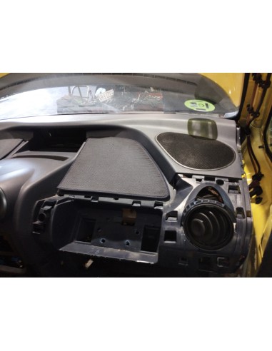 Recambio de salpicadero para peugeot 1007 sport referencia OEM IAM 8211KZ  