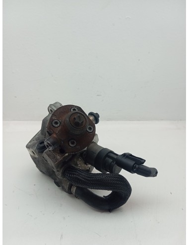 Recambio de bomba inyeccion para bmw serie 1 berlina (e81/e87) 120d referencia OEM IAM 7797874  