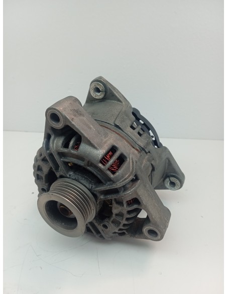 Recambio de alternador para opel corsa c comfort referencia OEM IAM 0124425010  