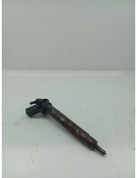 Recambio de inyector para bmw serie 1 berlina (e81/e87) 120d referencia OEM IAM 780542801  