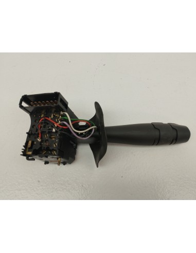 Recambio de mando luces para dacia sandero laureate referencia OEM IAM 8200792587  