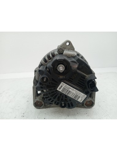 Recambio de alternador para dacia sandero laureate referencia OEM IAM 8200667608A  