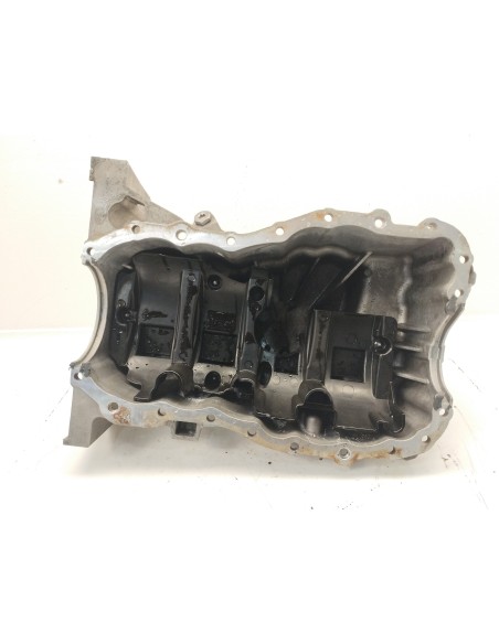 Recambio de carter para dacia sandero laureate referencia OEM IAM 8200953476  