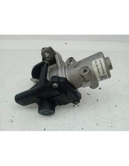 Recambio de valvula egr para dacia sandero laureate referencia OEM IAM 8200282949  