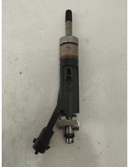 Recambio de inyector para peugeot 308 gt pack referencia OEM IAM 9810335380  