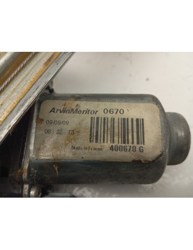 Recambio de elevalunas trasero derecho para mg mg zt 190 referencia OEM IAM 400670G  