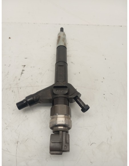 Recambio de inyector para nissan almera tino (v10m) acenta referencia OEM IAM 16600BN821  