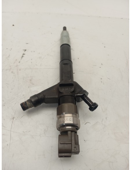 Recambio de inyector para nissan almera tino (v10m) acenta referencia OEM IAM 16600BN821  