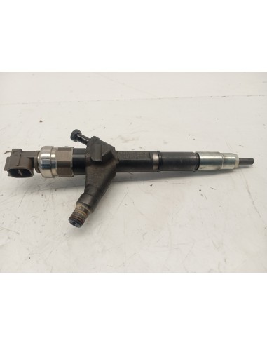 Recambio de inyector para nissan almera tino (v10m) acenta referencia OEM IAM 16600BN821  