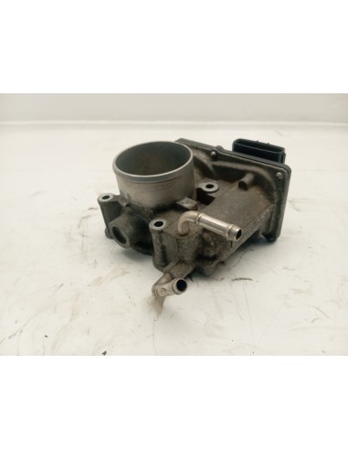 Recambio de caja mariposa para toyota yaris active referencia OEM IAM 2203047010  