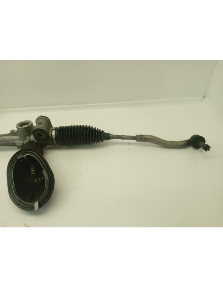 Recambio de cremallera direccion para toyota yaris active referencia OEM IAM 455000D110  