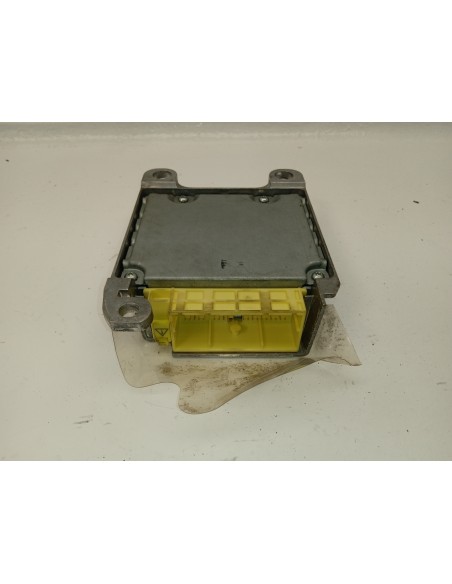 Recambio de centralita airbag para toyota yaris active referencia OEM IAM 891700D440  
