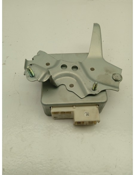 Recambio de modulo electronico para toyota yaris active referencia OEM IAM 896500D180  