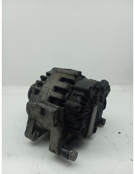 Recambio de alternador para peugeot 207 urban referencia OEM IAM 9665580680  