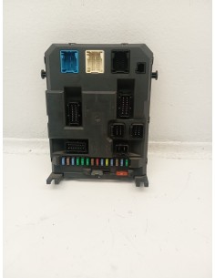 Recambio de caja reles / fusibles para peugeot 207 urban referencia OEM IAM 9664983080  