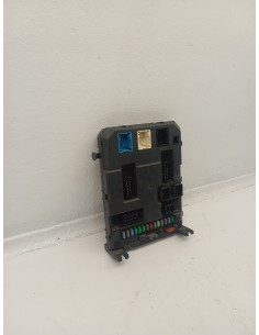 Recambio de caja reles / fusibles para peugeot 207 urban referencia OEM IAM 9664983080   2