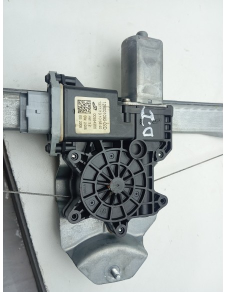 Recambio de elevalunas delantero izquierdo para renault clio iv dynamique referencia OEM IAM 807018534R  