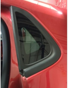 Recambio de luna custodia trasera izquierda para renault clio iv dynamique referencia OEM IAM 833074561R  