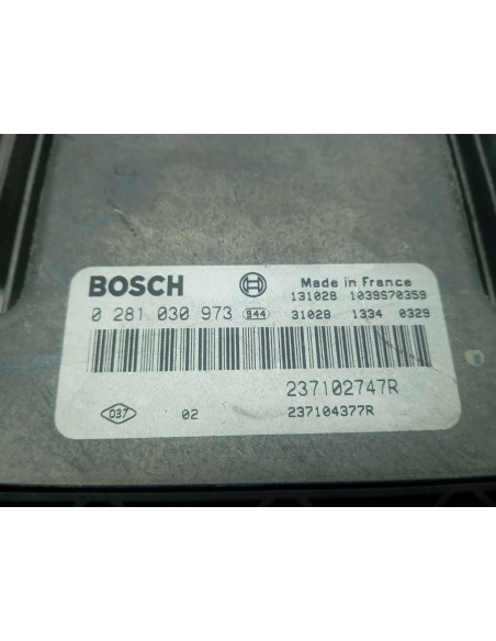 Recambio de centralita motor uce para renault clio iv dynamique referencia OEM IAM 237102747R  