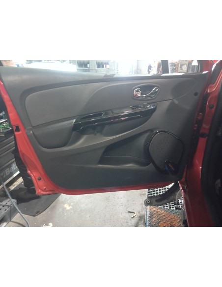 Recambio de guarnecido puerta delantera izquierda para renault clio iv dynamique referencia OEM IAM 809014258R  
